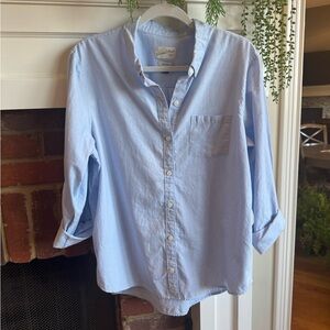 Women’s Universal Thread Sky Blue Camden Shirt